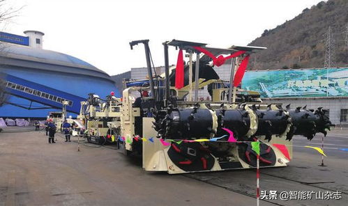 黃陵礦業(yè)董事長(zhǎng)雷貴生分享智能化快速掘進(jìn)技術(shù)實(shí)踐與創(chuàng)新經(jīng)驗(yàn)