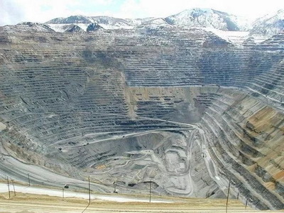 露天礦山開(kāi)采基本知識(shí)與大型露天礦開(kāi)采設(shè)計(jì)